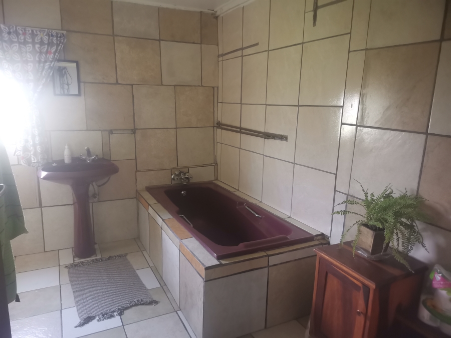 5 Bedroom Property for Sale in Senekal Rural Free State
